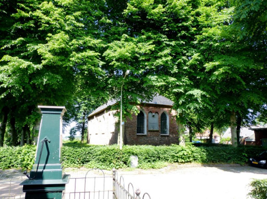 Lutje Hoeske Tinallinge Luaran gambar