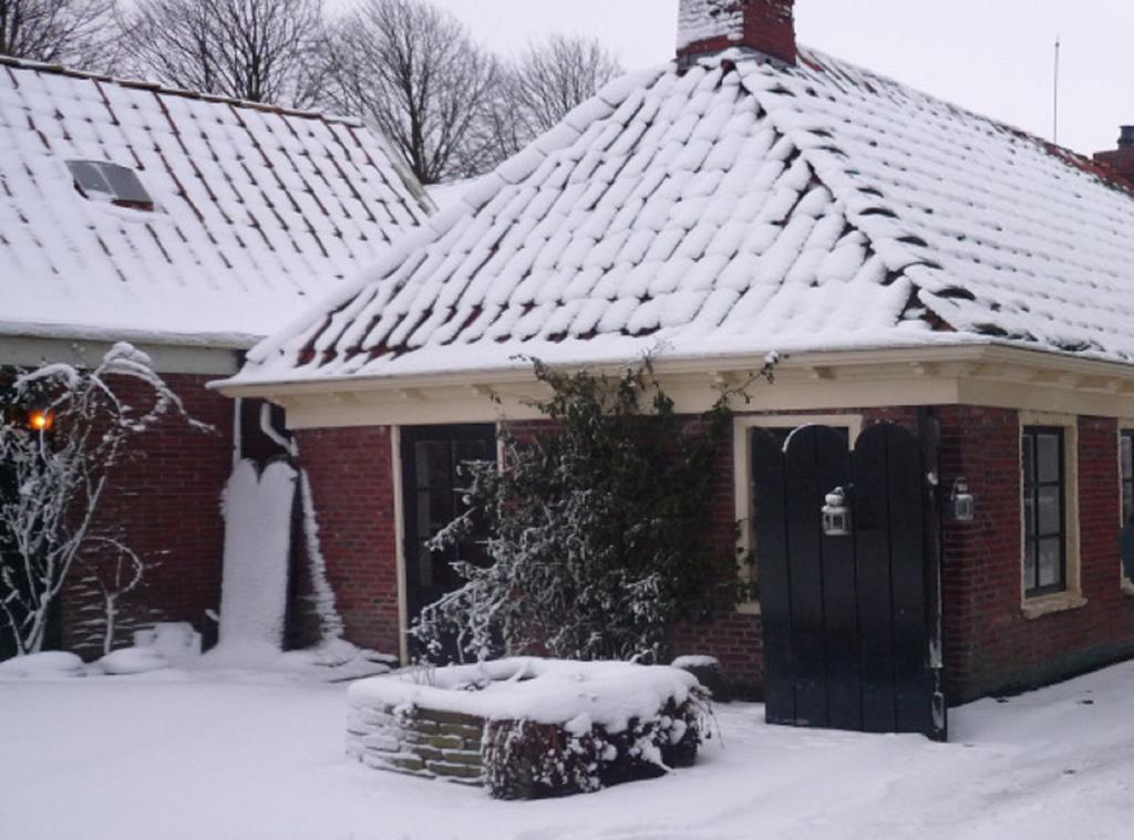 Lutje Hoeske Tinallinge Luaran gambar